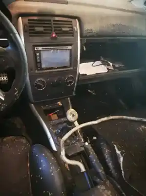 Утилизация автомобиля mercedes-benz w245 2005 - 2011 2.0d 80kw 2005 - 2011 года 2006 питание 640940 30 249240