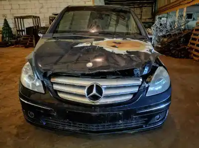 Утилизация автомобиля mercedes-benz w245 2005 - 2011 2.0d 80kw 2005 - 2011 года 2006 питание 640940 30 249240