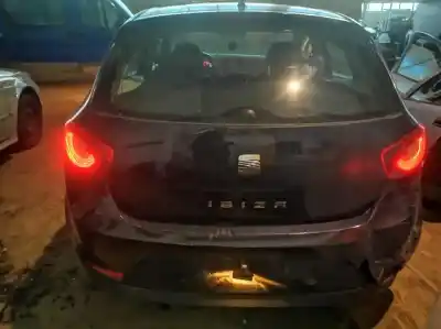 Veículo de Sucata seat ibiza (6j5) 1.9 tdi do ano 2008 alimentado bls