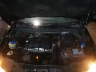 Veículo de Sucata seat ibiza (6j5) 1.9 tdi do ano 2008 alimentado bls