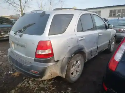 Scrapping Vehicle kia sorento 2.5 crdi ex of the year 2004 powered d4cb4779102 lh08