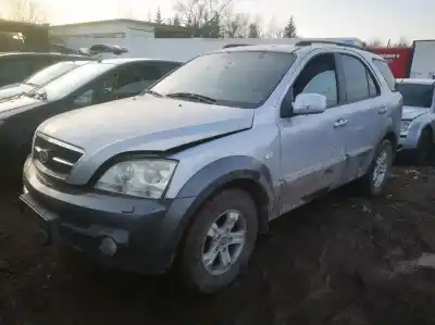 Scrapping Vehicle kia sorento 2.5 crdi ex of the year 2004 powered d4cb4779102 lh08