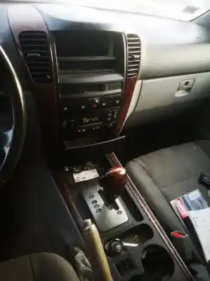 Scrapping Vehicle kia sorento 2.5 crdi ex of the year 2004 powered d4cb4779102 lh08