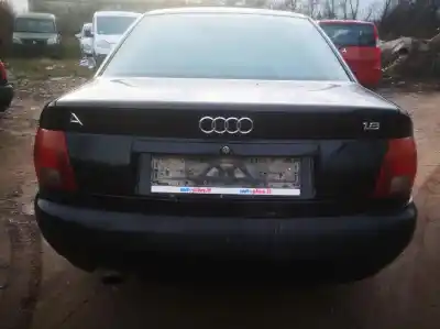 Здавання транспортного засобу audi a4 avant (b5) 1.8 року 1995 потужний 