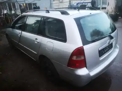 Scrapping Vehicle toyota corolla (e11) 2.0 d-4d linea sol of the year 2003 powered 