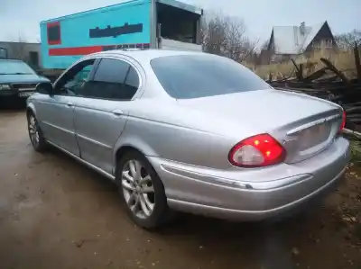 Scrapping Vehicle jaguar x-type 2.0 v6 of the year 2002 powered 