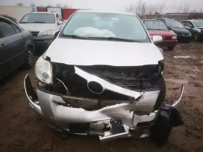 Здавання транспортного засобу toyota auris, i e15 2006.10 - 2012.10 2.0l 93kw d-4d 2006.10 - 2012.10 року 2007 потужний  Здавання транспортного засобу toyota auris, i e15 2006.10 - 2012.10 2.0l 93kw d-4d 2006.10 - 2012.10 року 2007 потужний