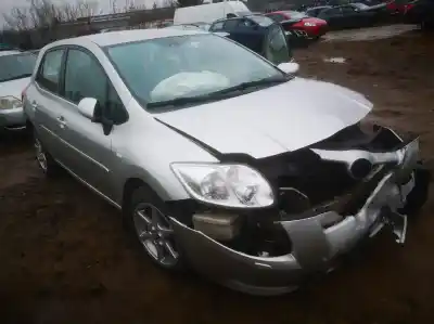 Здавання транспортного засобу toyota auris, i e15 2006.10 - 2012.10 2.0l 93kw d-4d 2006.10 - 2012.10 року 2007 потужний  Здавання транспортного засобу toyota auris, i e15 2006.10 - 2012.10 2.0l 93kw d-4d 2006.10 - 2012.10 року 2007 потужний