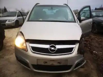 Veículo de Sucata opel zafira b 1.9 cdti do ano 2006 alimentado z19dt 