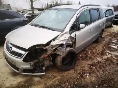 Veículo de Sucata opel zafira b 1.9 cdti do ano 2006 alimentado z19dt 