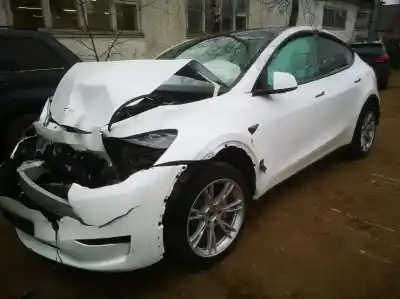 Scrapping Vehicle tesla model y, 2020 --> 75dkwh rwd 255kw 347ag 2020 --> of the year 2023 powered 