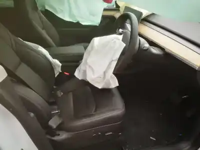 Scrapping Vehicle tesla model y, 2020 --> 75dkwh rwd 255kw 347ag 2020 --> of the year 2023 powered 