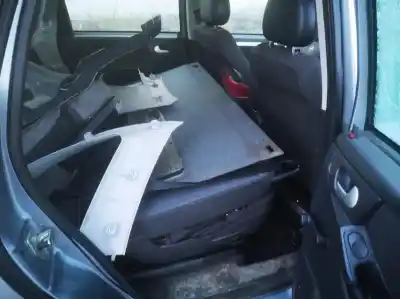 Veículo de Sucata opel meriva b 1.7 16v cdti do ano 2004 alimentado 	z17dth