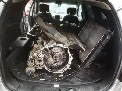 Sloopvoertuig chevrolet captiva 2.4 cat van het jaar 2006 aangedreven 