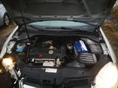 Veículo de Sucata volkswagen golf v (1k1) 1.4 tsi do ano 2008 alimentado cax