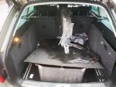 Scrapping Vehicle skoda superb (3u4) 2.0 tdi dpf of the year 2013 powered cff