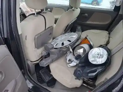 Scrapping Vehicle nissan note (e11e) 1.6 16v cat of the year 2009 powered hr16de