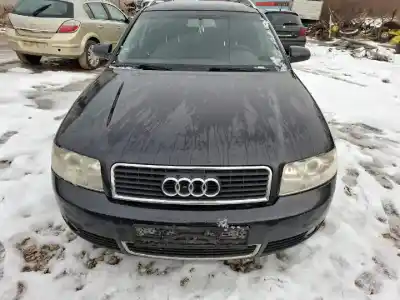 Scrapping Vehicle audi a4 b6 (8e2) 1.9 tdi quattro of the year 2004 powered avf