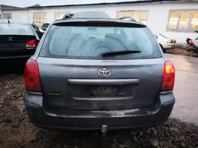 Veicolo di demolizione toyota avensis wagon (t25) 2.0 d-4d executive dell'anno 2003 alimentato 