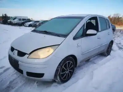 Scrapping Vehicle mitsubishi colt cz3 berl. 5 (z30a) 1.3 (z35a. z33a. z34a) of the year 2005 powered 4a90