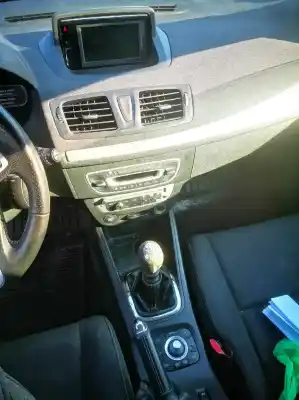 Veicolo di demolizione renault                                            megane                                                                                                                                                                                                                                                     1.5 dci k9k j8                                                                                                                                                                                                                                             dell'anno 2012 alimentato k9k636