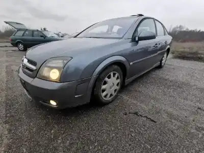 Scrapping Vehicle opel vectra c (z02) 2.2 dti 16v (f69) of the year 2002 powered y22dtr 