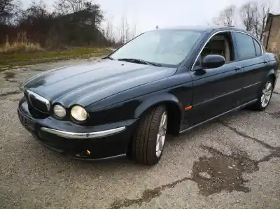 Veículo de Sucata renault 19 ii (b/c53_) 1.4 (b/c532) do ano 2003 alimentado 