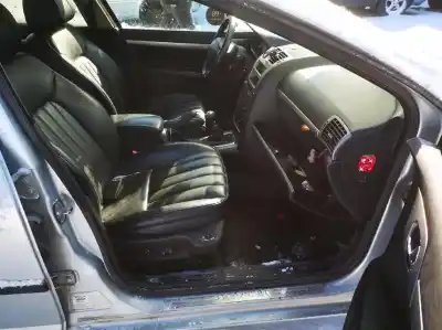 Veículo de Sucata saab 900 i (ac4, am4) 2.0 i do ano 2006 alimentado rhr