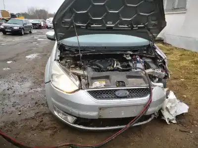 Veículo de Sucata nissan bluebird hatchback (t72, t12) 1.6 do ano 2006 alimentado dw