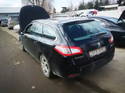 Veículo de Sucata saab 900 i (ac4, am4) 2.0 i do ano 2013 alimentado 8erhf8