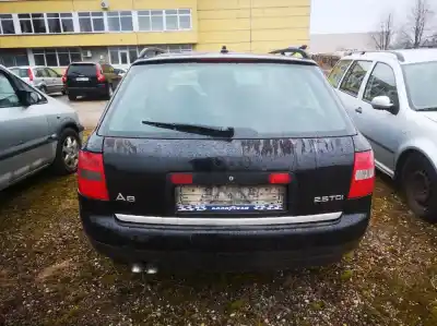 Здавання транспортного засобу audi a6, c5 2001.08 - 2005.01 facelift 2.5 tdi 114kw 2001.08 - 2005.01 року 2002 потужний aym