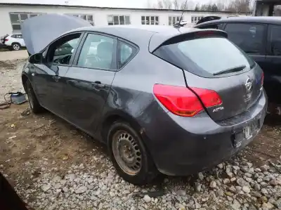 Veículo de Sucata bmw 3 (e30) m3 2.3 do ano 2009 alimentado a14xer 