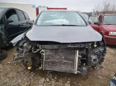 Veículo de Sucata bmw 3 (e30) m3 2.3 do ano 2009 alimentado a14xer 