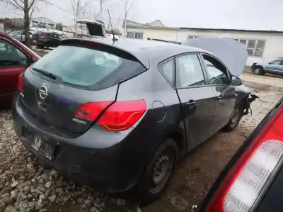 Veículo de Sucata bmw 3 (e30) m3 2.3 do ano 2009 alimentado a14xer 