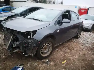 Veículo de Sucata bmw 3 (e30) m3 2.3 do ano 2009 alimentado a14xer 