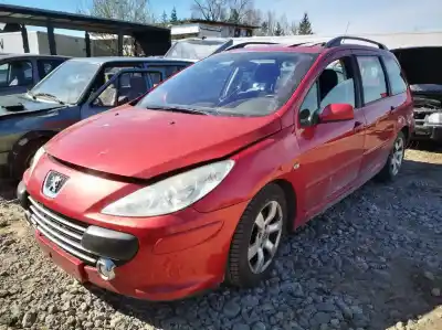 Veículo de Sucata saab 900 i (ac4, am4) 2.0 i do ano 2007 alimentado rhrj 