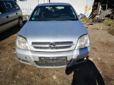 Scrapping Vehicle opel vectra c (z02) 2.2 dti 16v (f69) of the year 2003 powered y22dtr