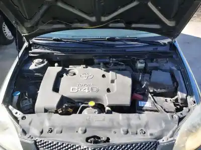 Veicolo di demolizione toyota corolla (e12) 2.0 d-4d sol berlina dell'anno 2003 alimentato 