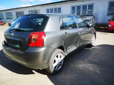 Veicolo di demolizione toyota corolla (e12) 2.0 d-4d sol berlina dell'anno 2003 alimentato 