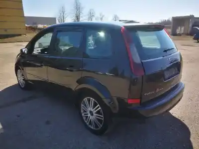 Veicolo di demolizione nissan bluebird hatchback (t72, t12) 1.6 dell'anno 2004 alimentato 