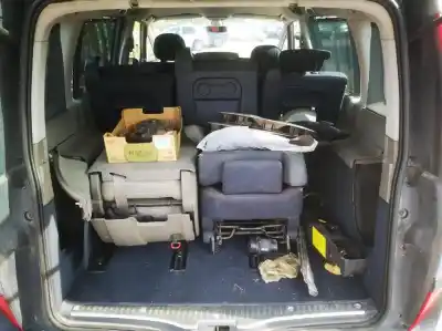 Здавання транспортного засобу renault espace iv (jk0) 2.2 dci turbodiesel року 2003 потужний 	g9t742