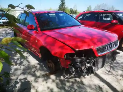 Veículo de Sucata audi a4 avant (b5) 2.4 do ano 1997 alimentado alf