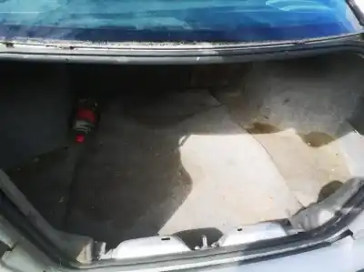 Scrapping Vehicle volvo s40 i (644) 1.9 di of the year 2001 powered d4192t4