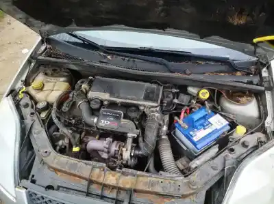 Здавання транспортного засобу nissan bluebird hatchback (t72, t12) 1.6 року 2002 потужний 