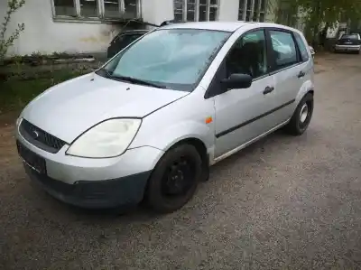 Здавання транспортного засобу nissan bluebird hatchback (t72, t12) 1.6 року 2002 потужний 