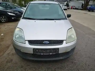 Здавання транспортного засобу nissan bluebird hatchback (t72, t12) 1.6 року 2002 потужний 