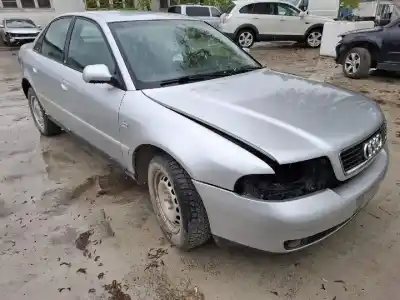 Здавання транспортного засобу AUDI A4, B5 1999.09 - 2001.08 FACELIFT 1.9 TDI 66KW 1995.01 - 2000.11 року 1999 потужний 447423 AHU