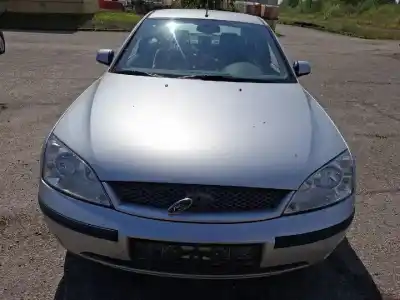 Здавання транспортного засобу nissan bluebird hatchback (t72, t12) 1.6 року 2002 потужний 2.0l duratec he sefi (145ps)
