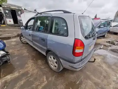 Veículo de Sucata opel zafira a 2.0 dti do ano 2002 alimentado 