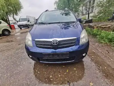 Veículo de Sucata toyota corolla verso (_e12_) 2.0 d-4d (cde120_) do ano 2003 alimentado 